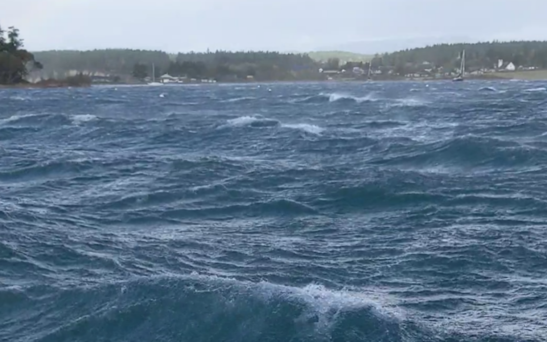 gale force winds and huge wind waves at anchor